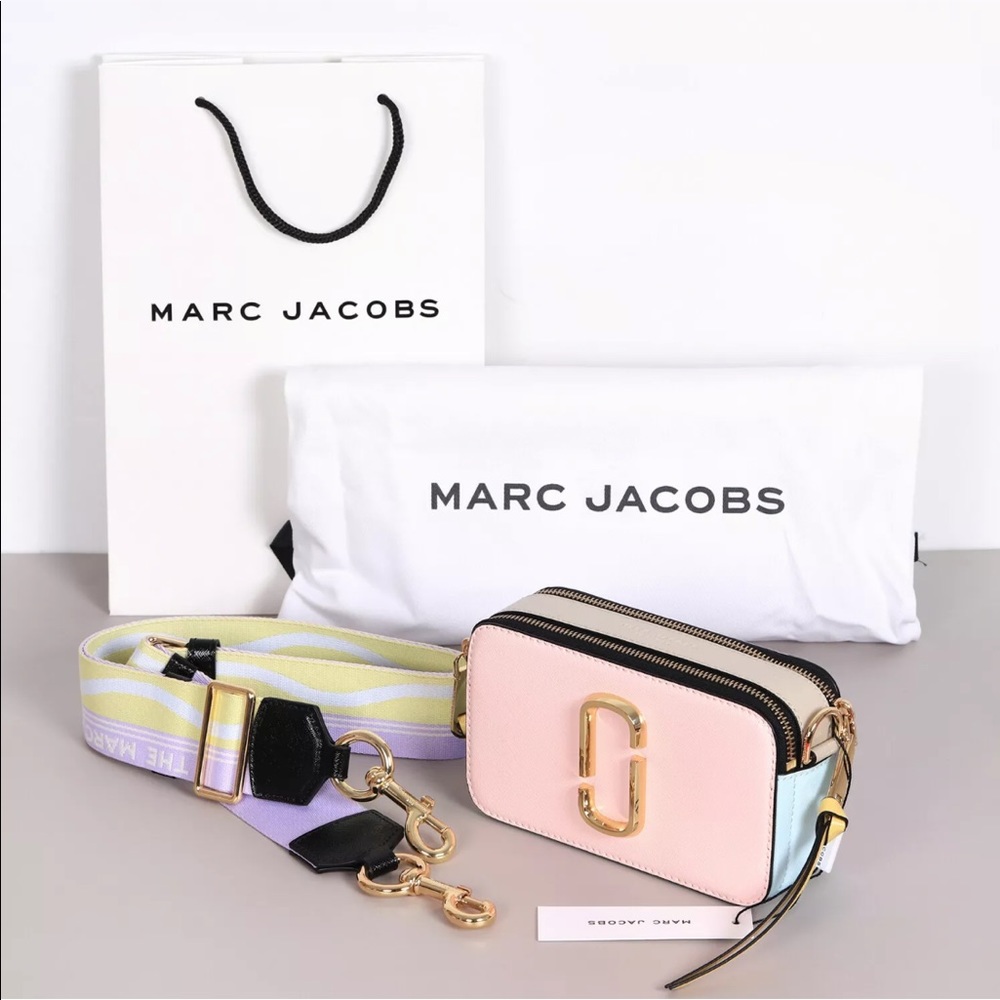 Marc Jacob snapshot camera bag multi blush color